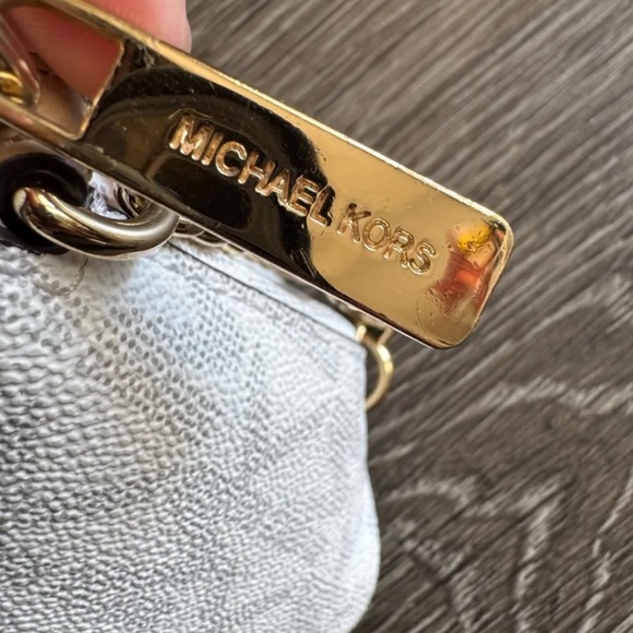 Michael Kors Purse - Picture 6 of 6